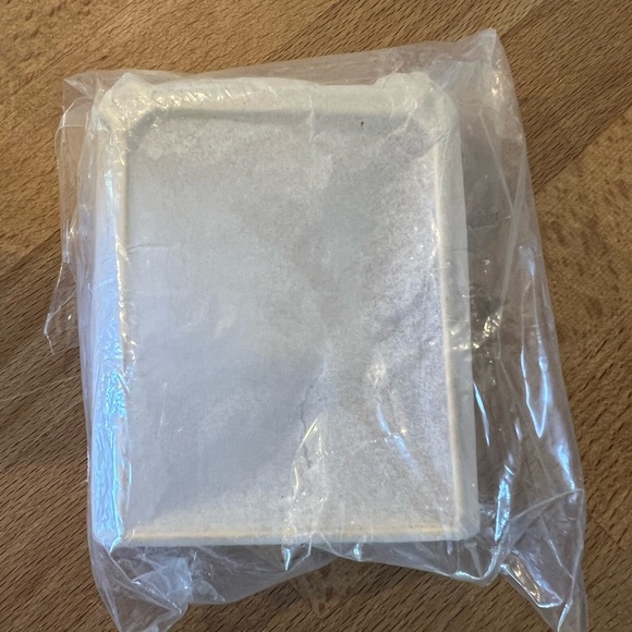 Chanel Perfume Bottle Holder - Picture 4 of 4